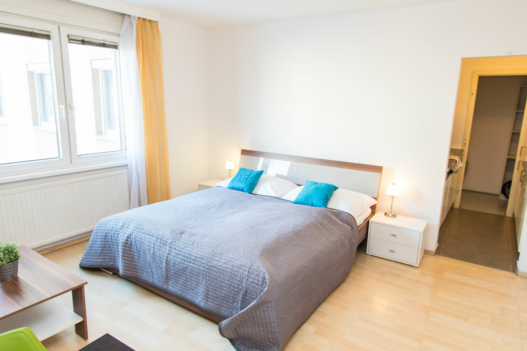 Checkvienna - Giessaufgasse Apartment Luaran gambar