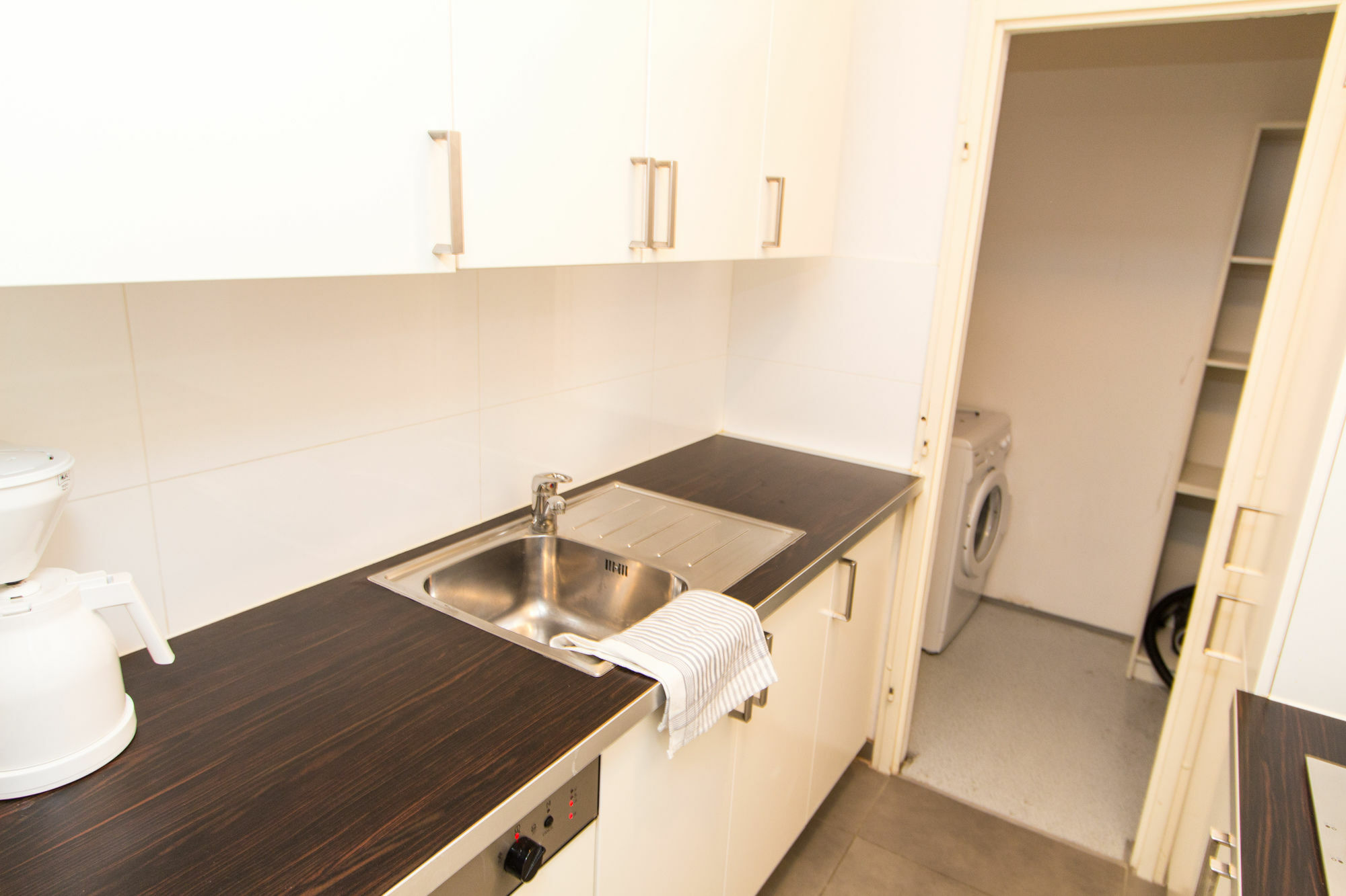 Checkvienna - Giessaufgasse Apartment Luaran gambar